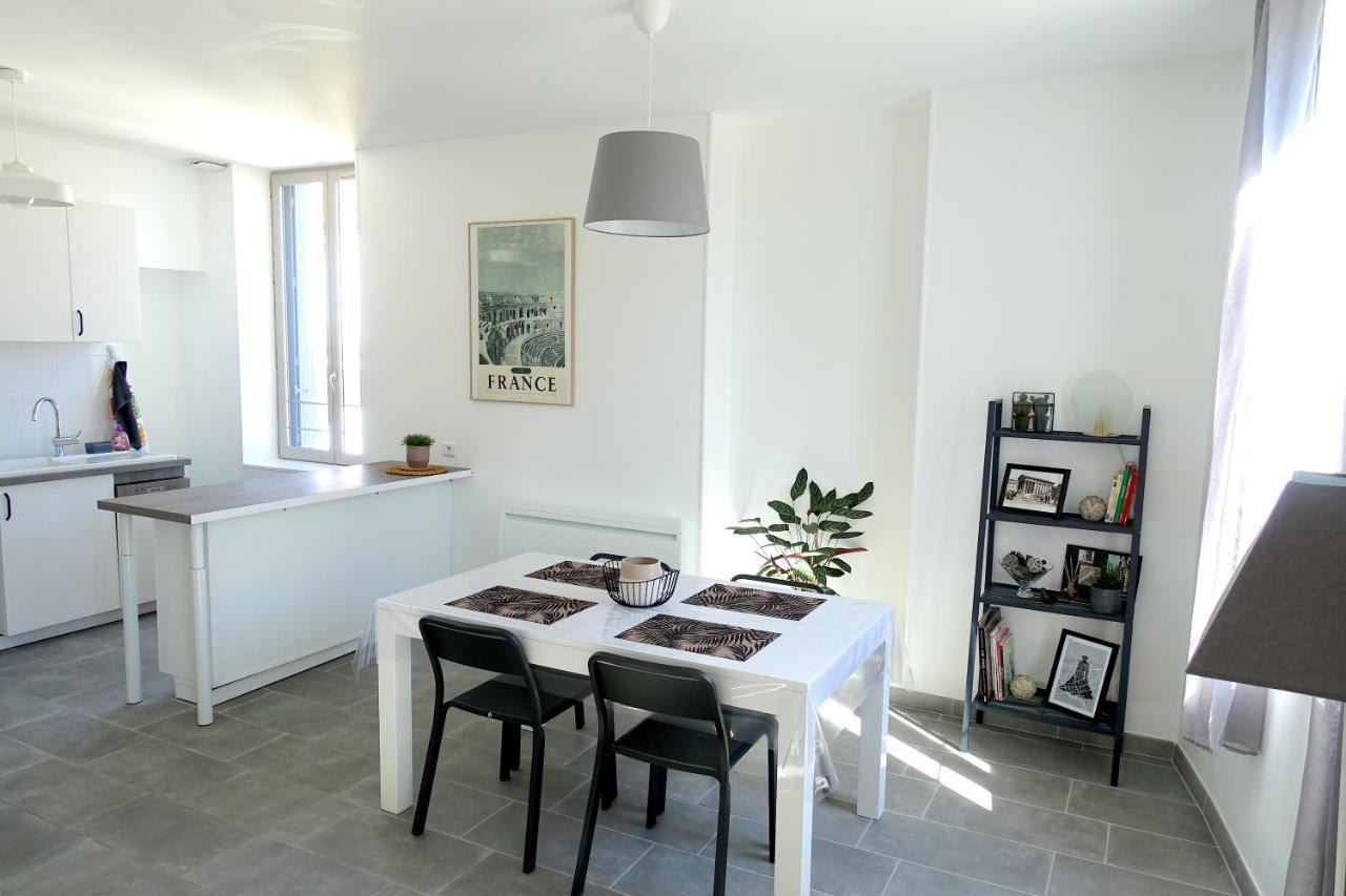 Maison Carree/Coeur Historique De Nimes - Superbe Appt 55M² エクステリア 写真